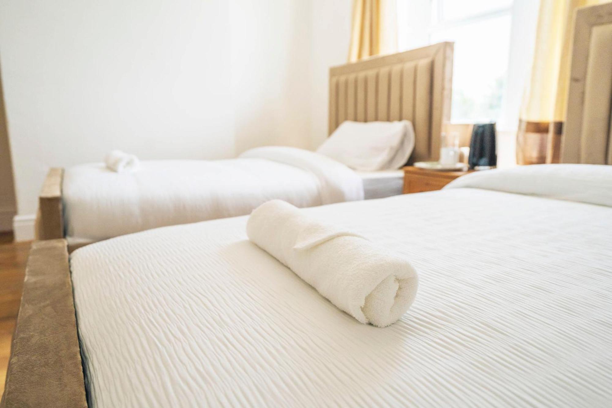 Majestic Inn Bootle  Zewnętrze zdjęcie